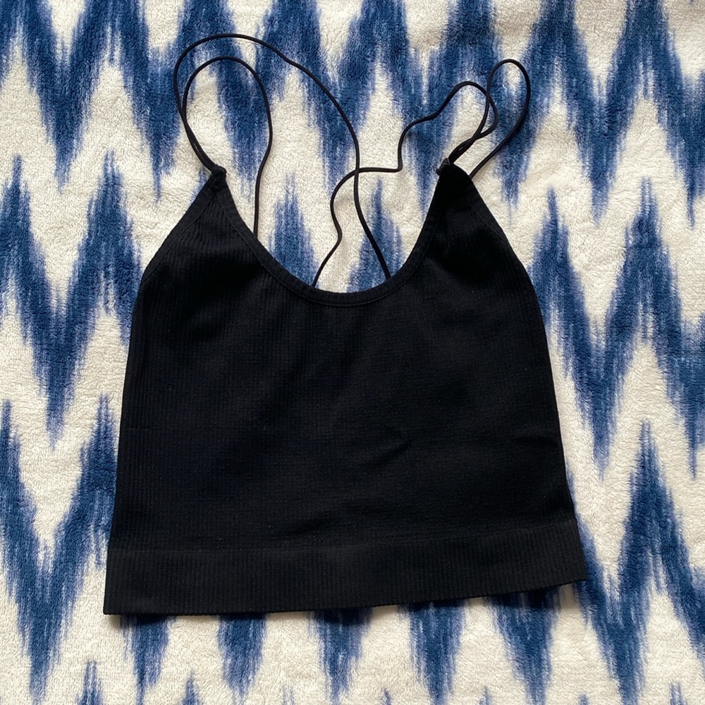 UO BDG Strappy Cropped Tank Top - Picture 4 of 6